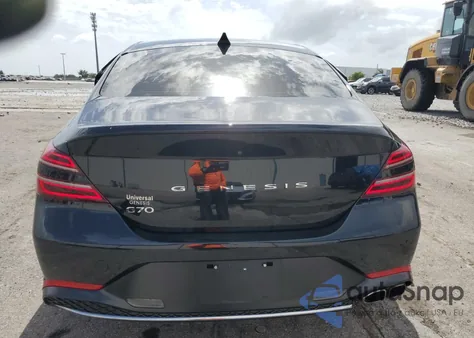 2022 Genesis G70 Base из США, поврежденный, VIN KMTG34TA3NU092952